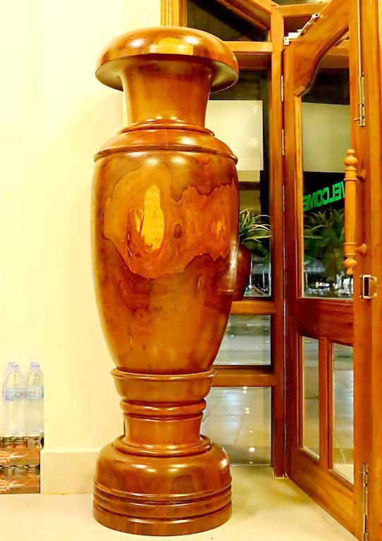 Angkor Comfort Hotel Battambang Exterior foto