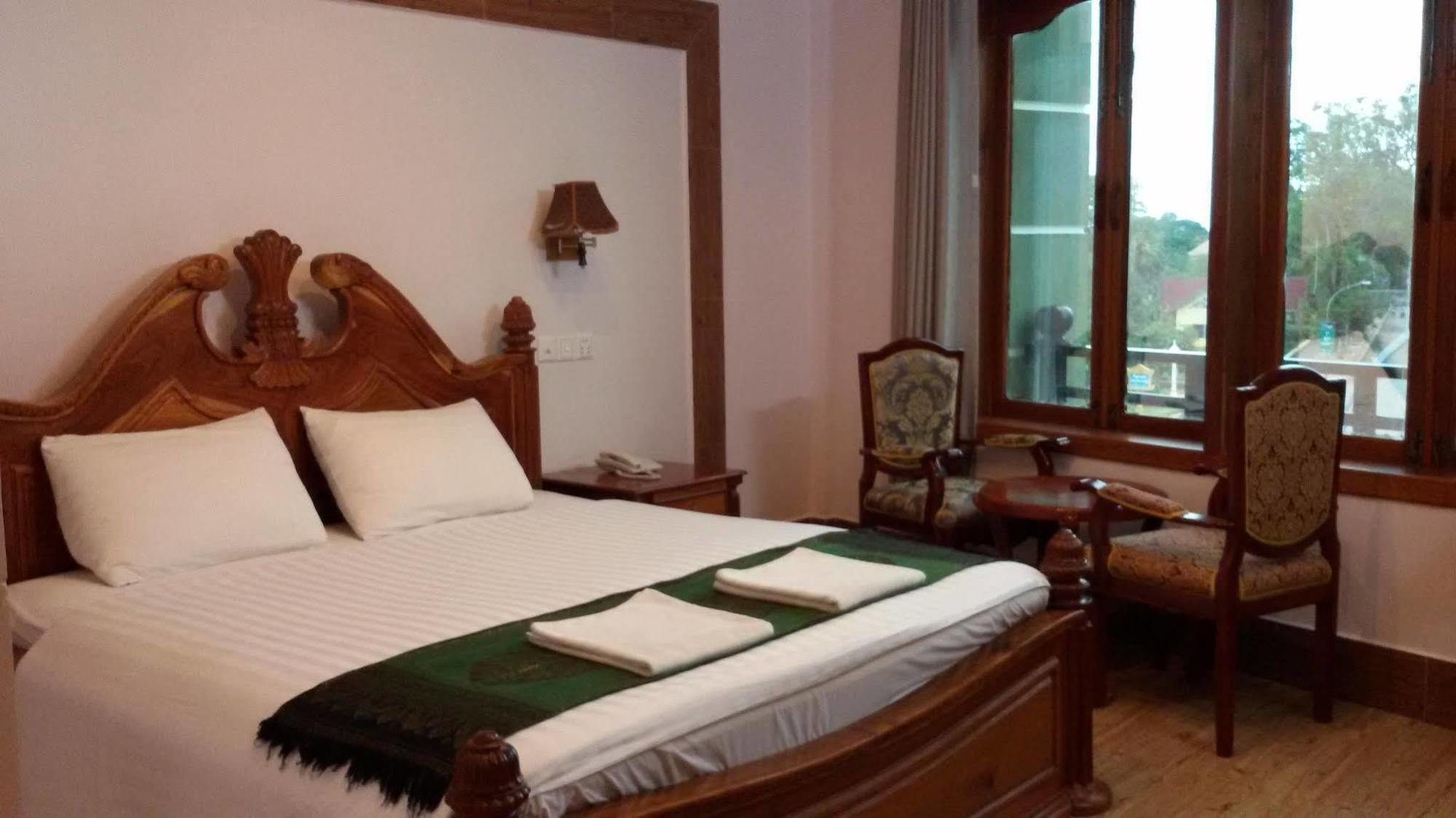 Angkor Comfort Hotel Battambang Exterior foto